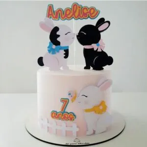 topo de bolo coelhos